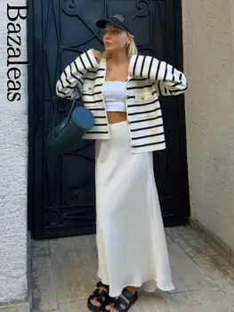 Официальный магазин 2023 Traf Bazaleas Вязаный жакет, кардиган в полоску + Белая атласная юбка Миди с длинным рукавом на пуговицах