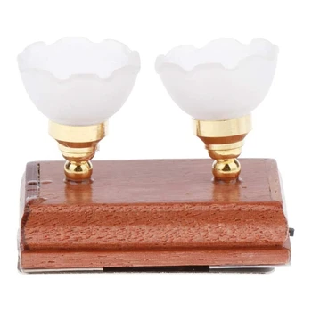 Двухголовочный светодиодный потолочный светильник для кукольного домика 1:12, для декора кукольного домика, светодиодный потолочный светильник для кукольного домика на батарейках, двойная лампа